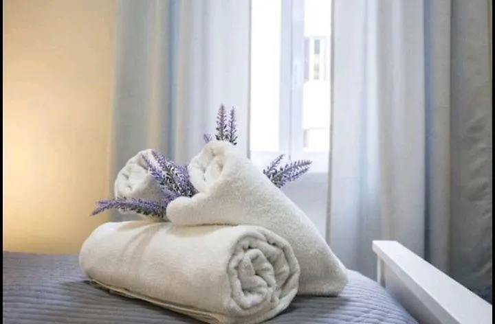 Apartament Emi House Re Di Roma , Intero Appartamento - 80 Mq